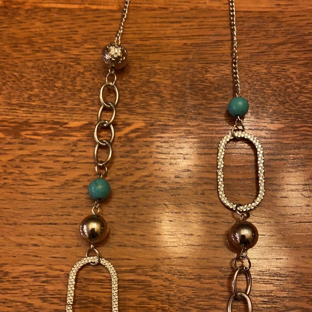 Paparazzi Teal Necklace and Earrings - Picture 3 of 5